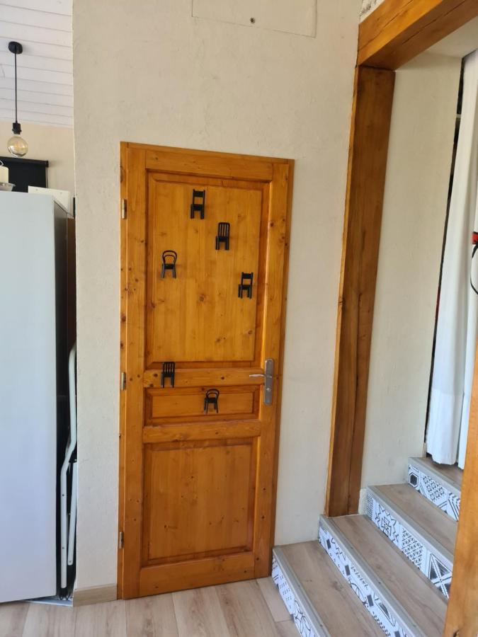 Gite Chez Tiane Saint-Flour-L'Etang מראה חיצוני תמונה
