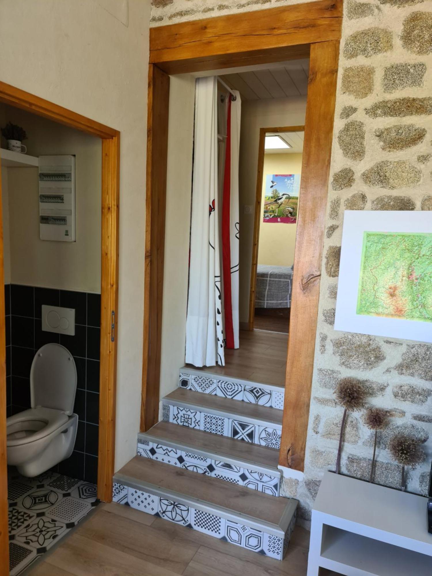 Gite Chez Tiane Saint-Flour-L'Etang מראה חיצוני תמונה